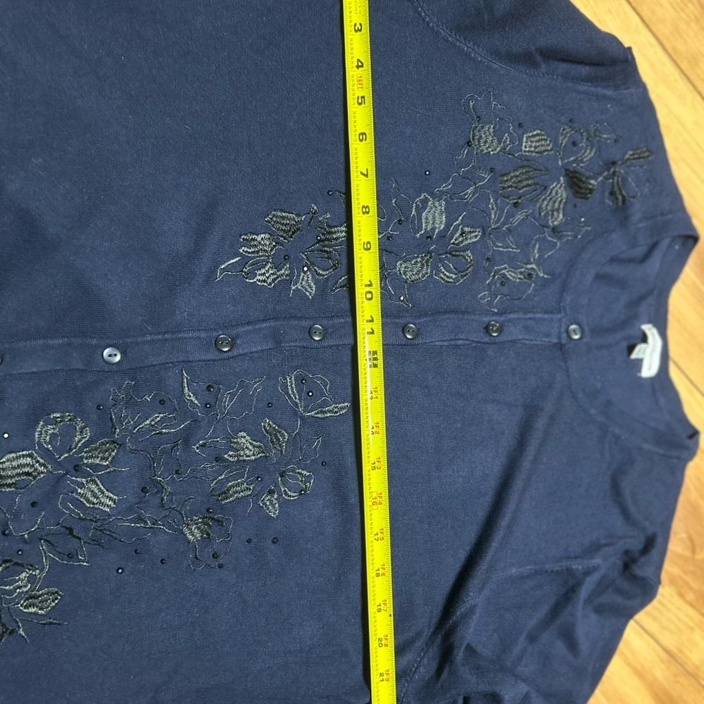 Croft & Barrow Navy Blue Sweater - Picture 7 of 12